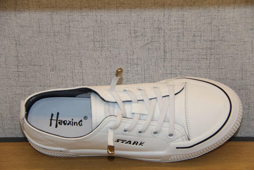 豪行春新款女鞋21104011百搭舒适休闲小白鞋运动板鞋系带透气单鞋 专柜正品 商品图4