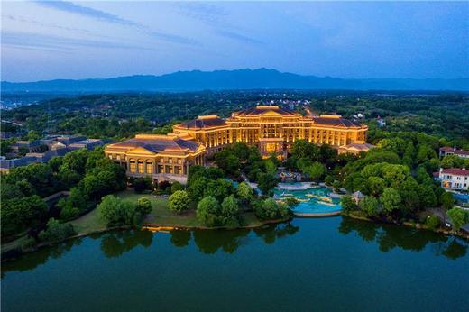 【酒店】新昌尊蓝山居园景房套餐（特惠2间夜） 商品图0