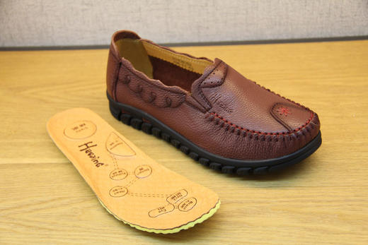 豪行春季新款20108052牛筋底防滑软底舒适真皮女单鞋平底妈妈皮鞋 专柜正品 商品图2