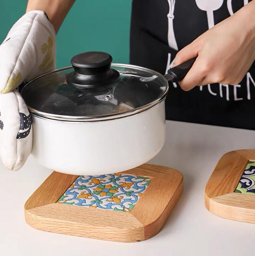 餐垫高级感相思木花砖锅垫 木质防烫盘 实木餐桌隔热垫相思木垫子 商品图1