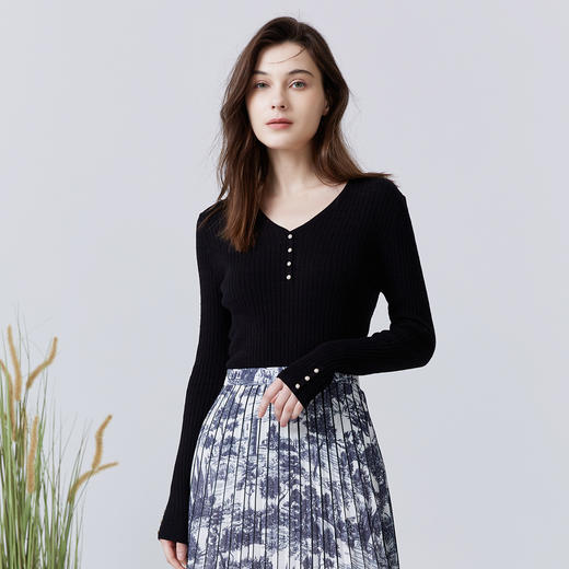 METTE22春新品女士针织衫长袖修身v领打底衫时尚镂空上衣套头毛衣 商品图3