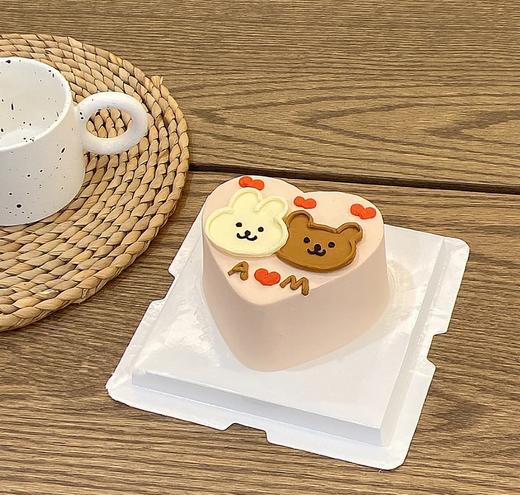 爱心形贴贴小熊小兔子情侣手绘蛋糕（两个颜色可选）-低糖处理无添加 商品图3
