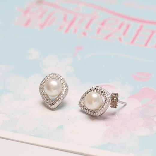 美裕 【情眸】银925淡水珍珠耳钉6-7mm白 104994 商品图4