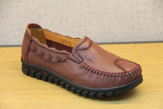 豪行春季新款20108052牛筋底防滑软底舒适真皮女单鞋平底妈妈皮鞋 专柜正品 商品图0