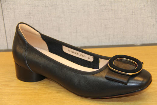 豪行春款20167866高跟女鞋黑色粗跟职业工装鞋圆头单鞋矮跟工装鞋 专柜正品 跟高3CM 商品图1
