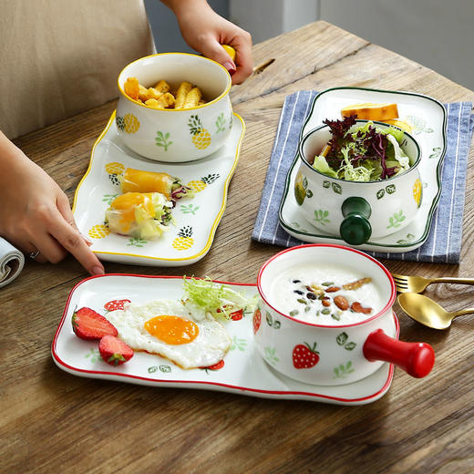日式手柄陶瓷碗早餐碗盘家用创意草莓沙拉碗一人食餐具碗碟套装 商品图1