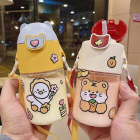 【卡通儿童吸管水壶】儿童水杯吸管杯女小学生夏季防摔塑料杯幼儿园大容量背带水壶。ry