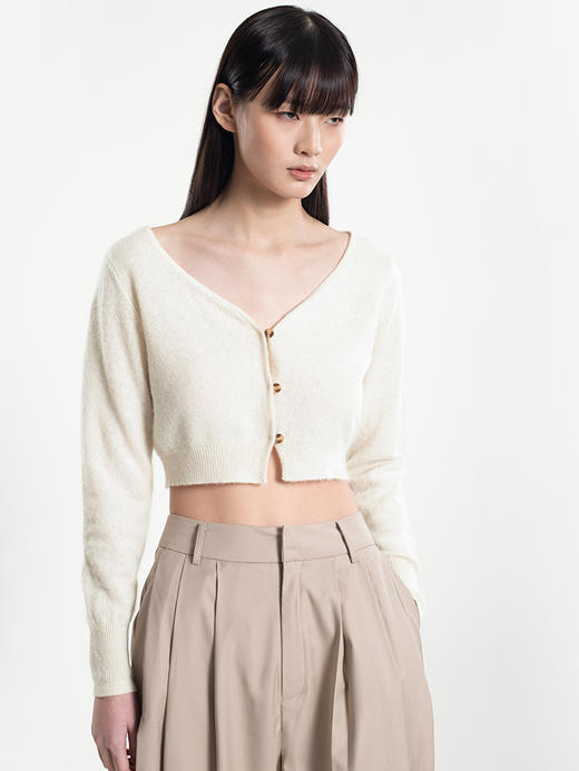 2022新款拉毛丝羊绒12针单股绊扣短款开衫 商品图2