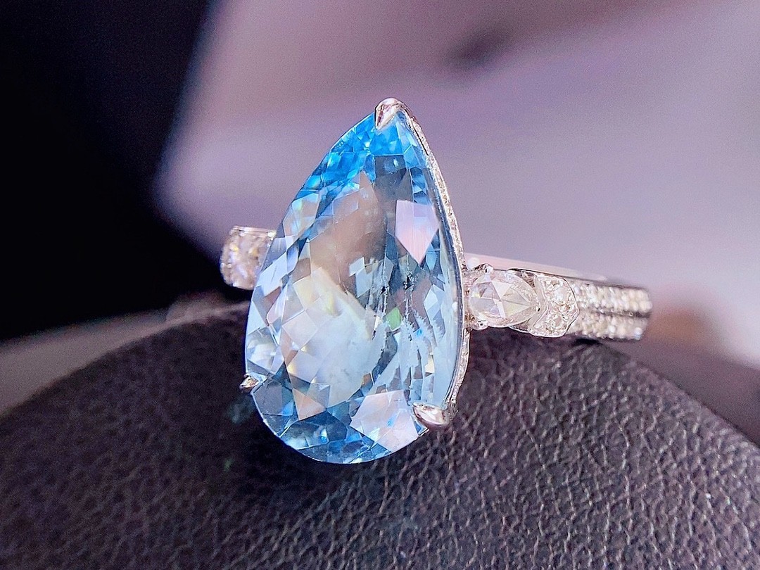 53g 5.52ct 天然海蓝宝戒指