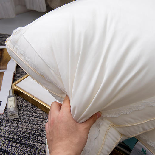 【门店同款玻尿酸枕】玻尿酸枕芯单人成人简约舒适高中低柔软护颈椎五星级酒店枕头 商品图4