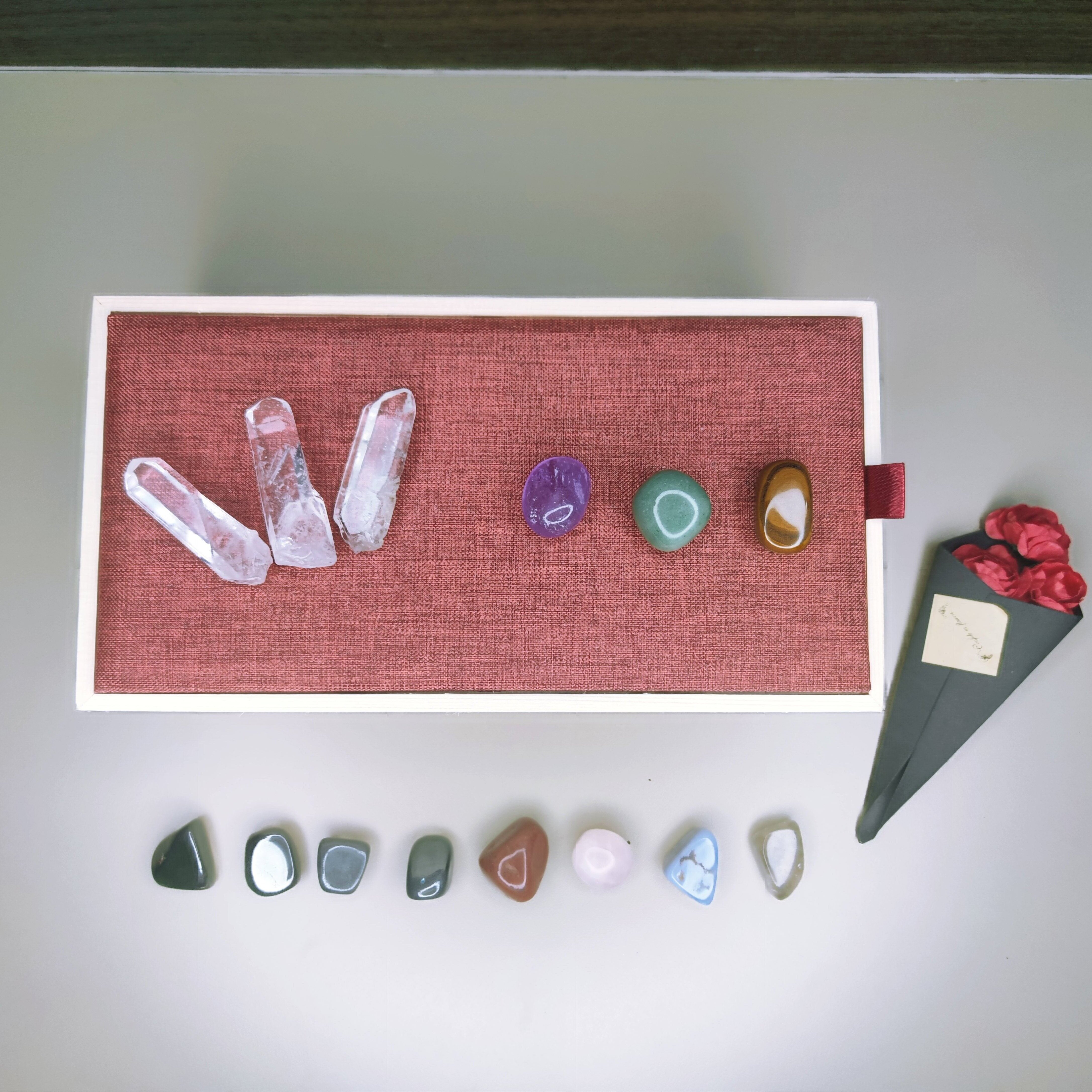 八色 水晶石套装  装饰品摆件