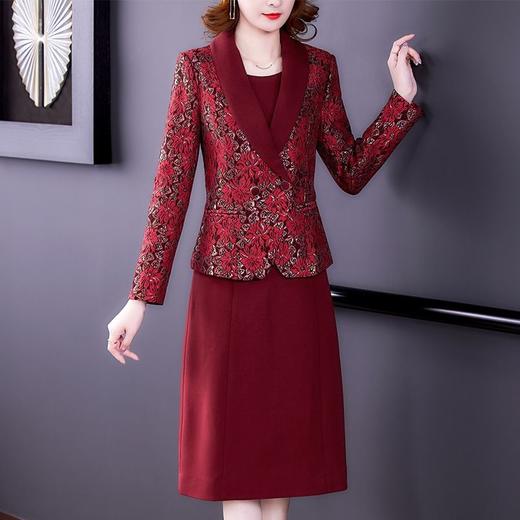 AA 两件套装秋冬大码气质高贵连衣裙 商品图4