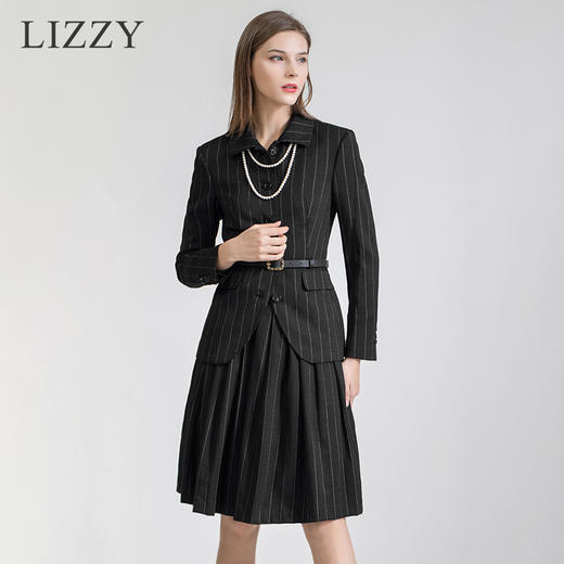 LIZZY2024法式复古 黑白细条纹西服百褶半裙套装7486 商品图0