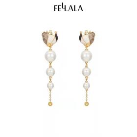 2楼Fellala翡拉拉山茶花系列复古长简约轻奢珍珠耳饰    款号20WIN304105  吊牌价1129 现价1016