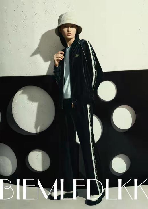 4F比音勒芬女夹克 商品图0