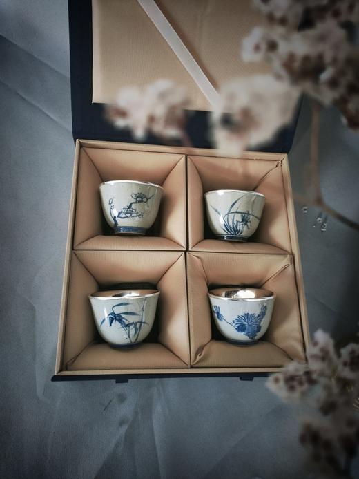 华艺银坊 仿古款《四季》包银内胆陶瓷杯 商品图0
