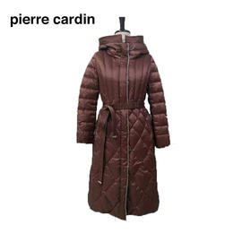 皮尔卡丹女装时尚风琴谱绗线通勤连帽收腰羽绒服P1489Y1414F2
