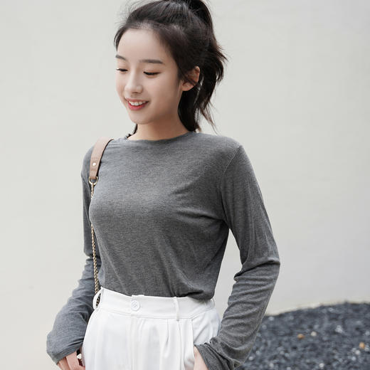 【优衣库代工厂  入秋必备的纯色T恤】升级款HALVIN DIARY纯棉长袖T恤 设计师联合打造 莫兰蒂色系 纯正新疆棉 商品图3