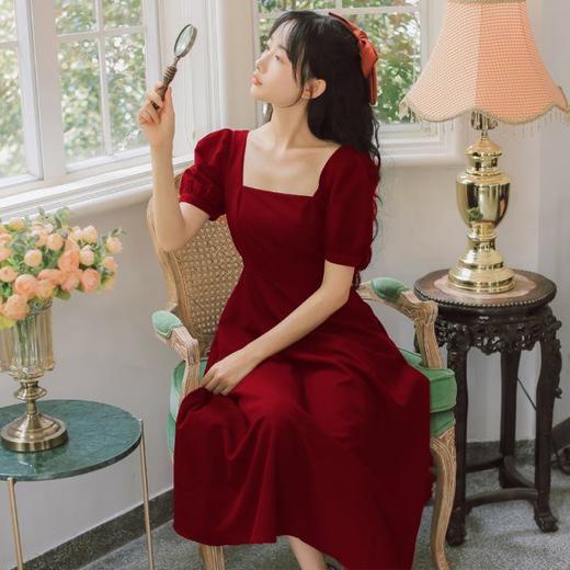 【超显气质！法式小众连衣裙】洋气显瘦，优雅宫廷泡泡袖，收腰设计，轻松打造小蛮腰，时尚修身仙女吊带，优雅复古赫本小黑裙子 商品图3