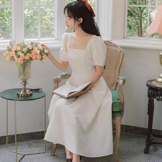 【超显气质！法式小众连衣裙】洋气显瘦，优雅宫廷泡泡袖，收腰设计，轻松打造小蛮腰，时尚修身仙女吊带，优雅复古赫本小黑裙子 商品图1