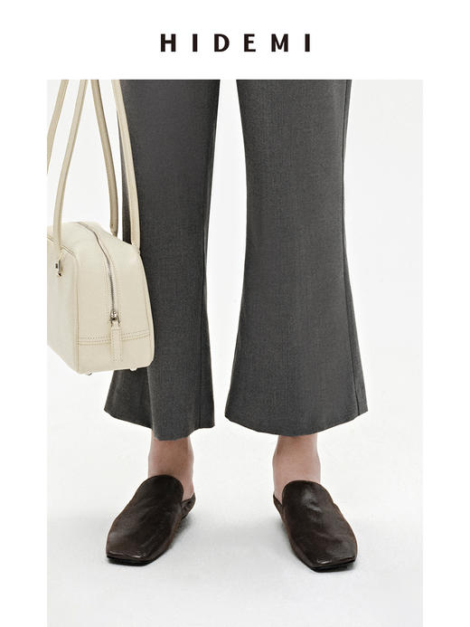 HIDEMI 经典款蜥蜴压纹深棕色方头平底鞋 商品图8