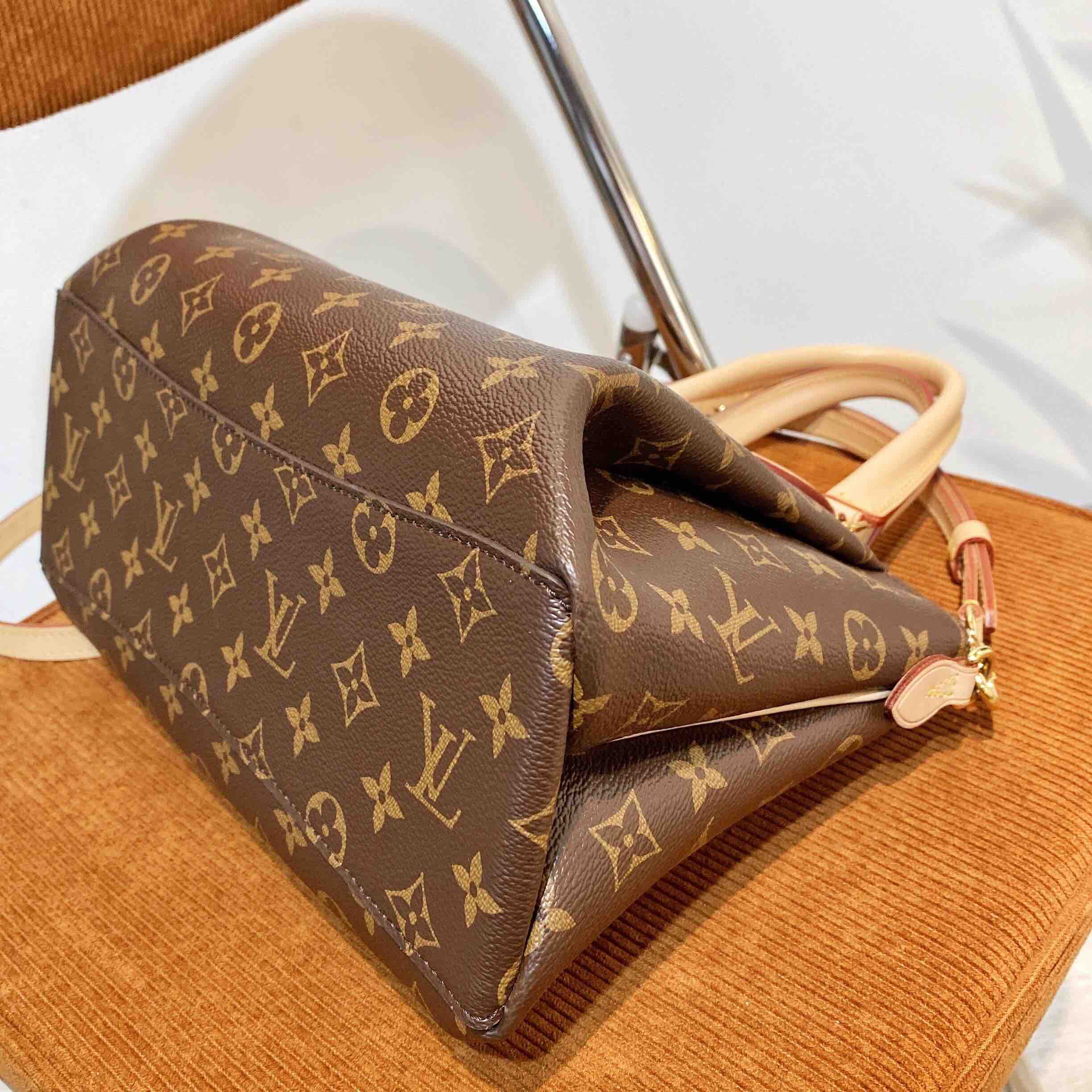 lv rivoli bb 老花 锁头包