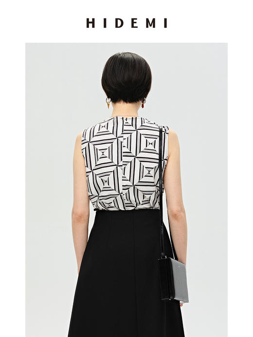 HIDEMI 经典几何印花圆领背心 商品图5