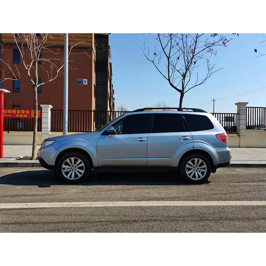 斯巴鲁 森林人 经典 2.5XS 自动豪华版 【长租-北京】 商品图4