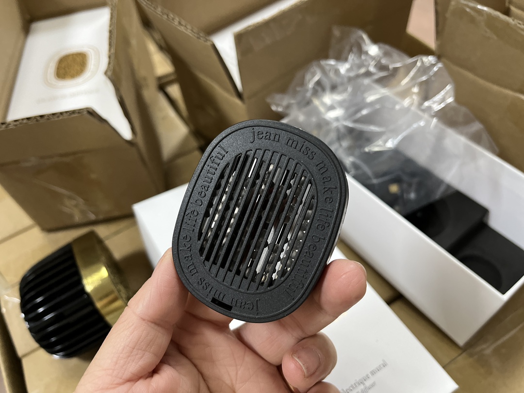 diptyque蒂普提克 家用插电式便携电子扩香器