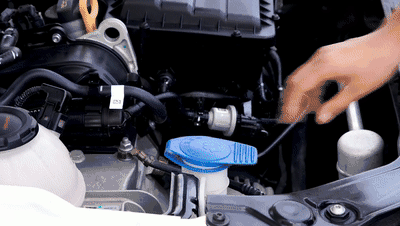 老司机解读：汽车玻璃水能用水来替代吗？