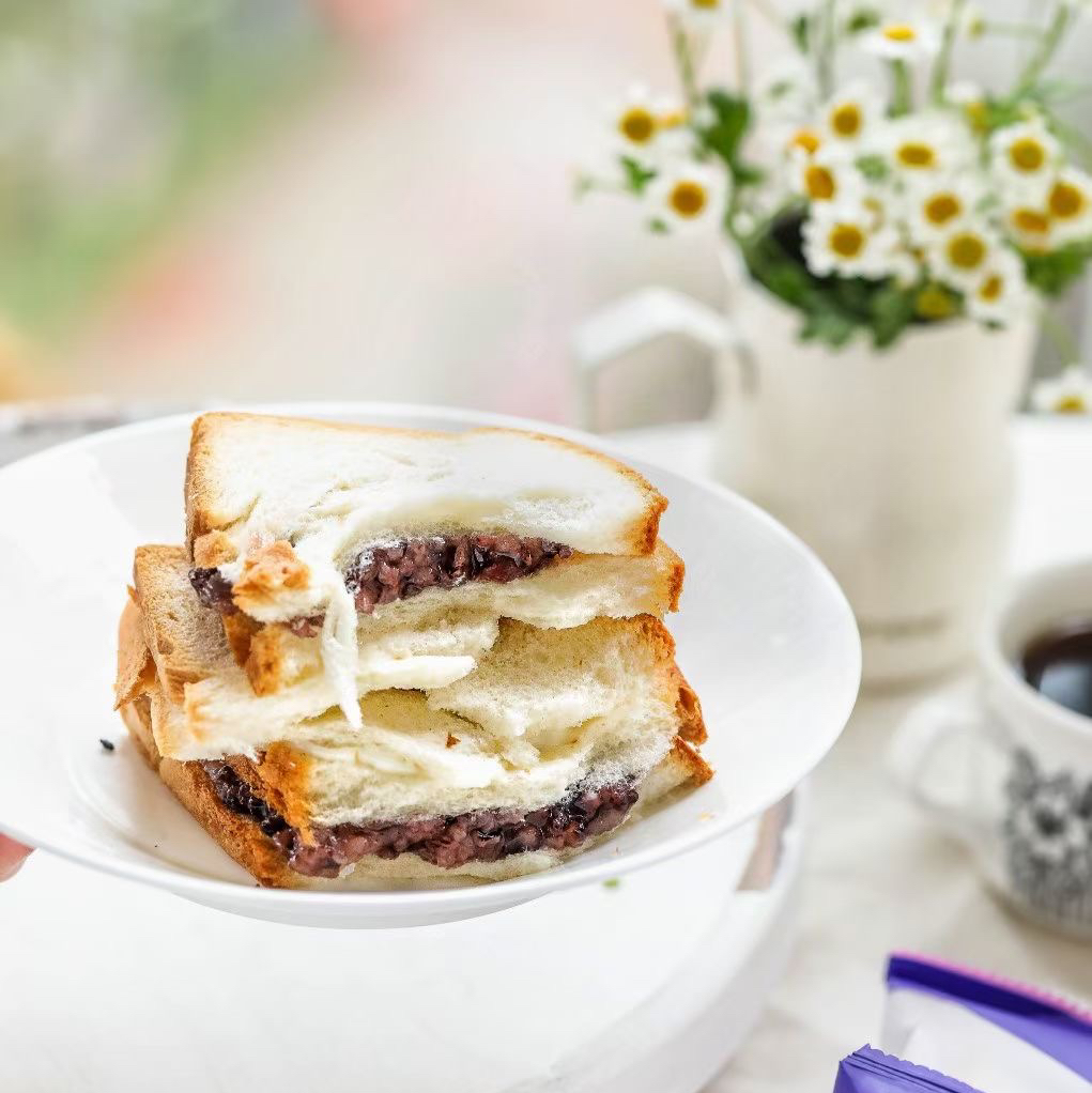 紫米奶酪面包，奶酪棒夹心吐司营养早餐   110g*10个 保质期10天（现在下单10个装送1个）