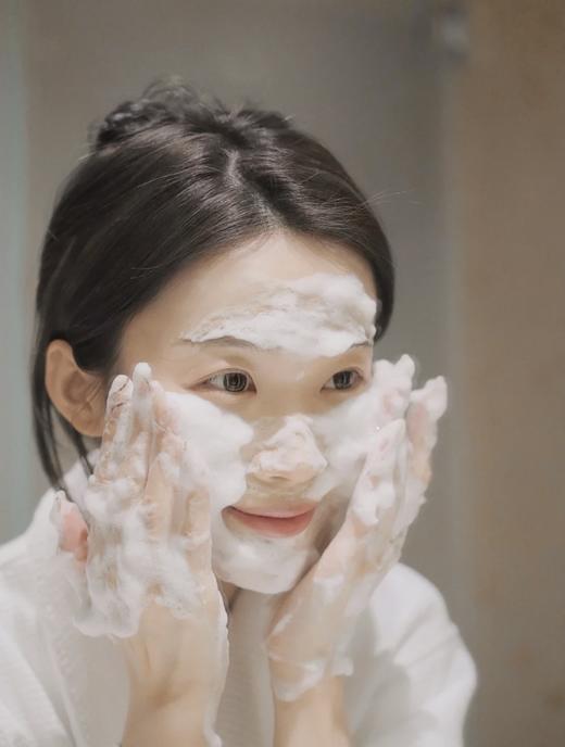 全新Dior迪奥睡莲洁面新款洗面奶深彻净洁舒缓保湿 绵密亲肤 商品图3