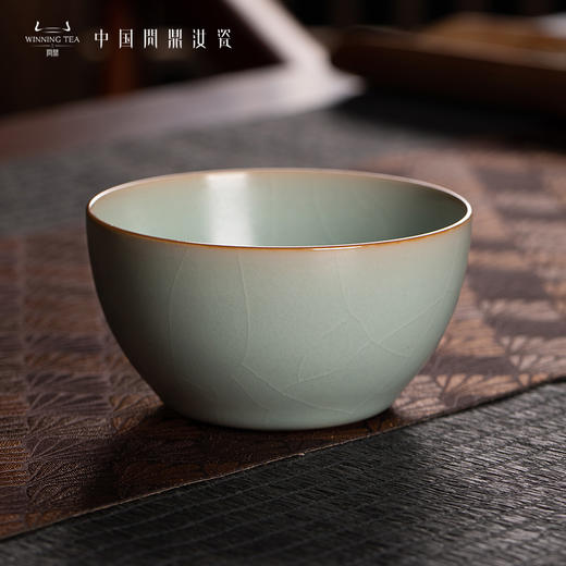 问鼎汝瓷复刻款天青观月杯（缺货） 商品图0