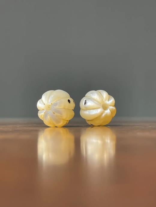 藏传八棱五眼老鱼骨圆珠两粒，顺丰包邮 商品图10