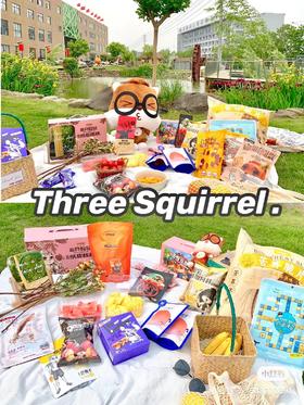 春游去丨野餐就是草地上堆满零食的快乐~