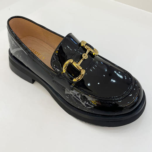 康莉女鞋2022年春款低跟休闲亮皮乐福女单鞋KYQ21112 商品图4