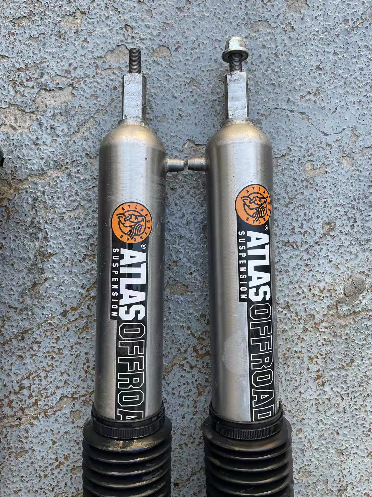 描述:因车辆出售,转让阿特拉斯减震一套,装车500公里,无深度越野,拆