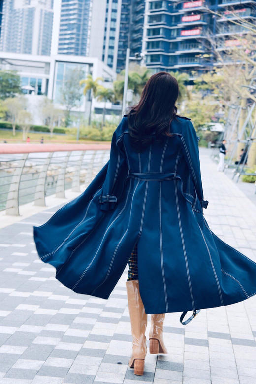 “曼哈顿LADY”风衣 不费力的气场和优雅 机场出差伴侣J8392955  颈袖添香 商品图2