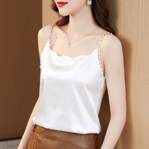 2022春夏新款仿珍珠肩带时尚性感吊带西装内搭打底背心 KQL656 商品图3