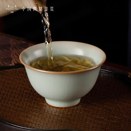 问鼎汝瓷复刻款天青精工款雨尘杯（缺货） 商品图1