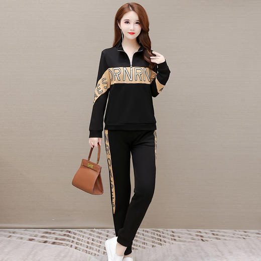 YWE  TYH22T08修身显瘦气质优雅大码休闲套装 商品图3