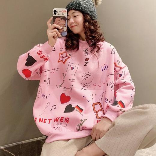 【开春百搭器！减龄显瘦卫衣】多元素印花，设计感爆棚！宽松版型+落肩设计，不挑身材怎么穿都好看，舒适透气运动休闲长袖T恤 商品图1