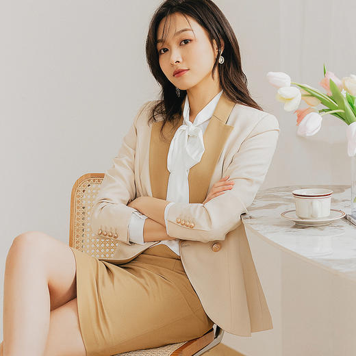 春秋职业装气质女神范套装时尚长袖西装外套轻熟风套裙正装 商品图3