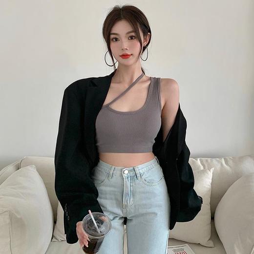 买一送一！【秀出小蛮腰 百搭美背上衣】免穿内衣，自带文胸垫！不挑身材，修饰腰部曲线，高弹不紧勒，无钢圈吊带背心 商品图3