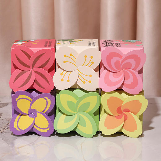 【积分专享】花样年华花运礼盒（仅限江浙沪） 商品图1