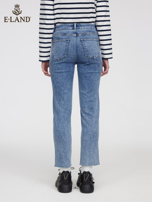 ELAND衣恋2022年春季新款简约修身裤脚设计感开衩纯色牛仔长裤女EETJC12H1M 商品图2
