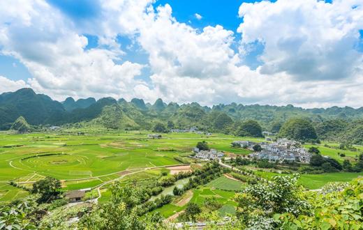 【爸妈旅行团】多彩大贵州11日 | 万峰林+马岭河+百里杜鹃+平塘天眼+遵义2090元/人起【FM】 商品图6