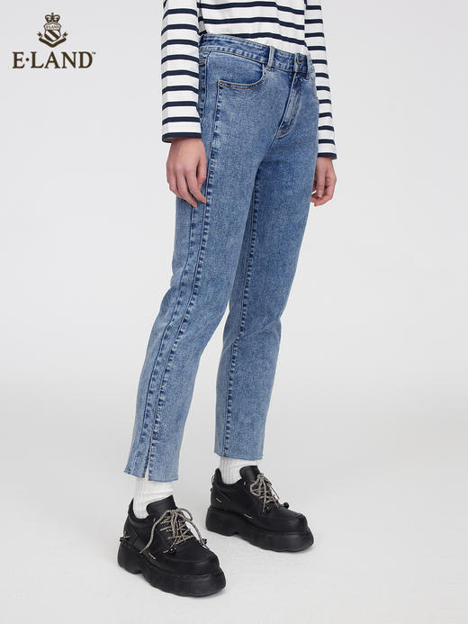 ELAND衣恋2022年春季新款简约修身裤脚设计感开衩纯色牛仔长裤女EETJC12H1M 商品图1