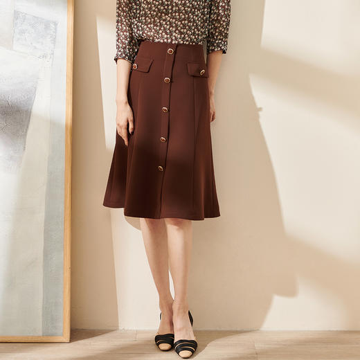 剩S 米思阳2024秋季新款通勤休闲深咖色半身裙扣子点缀a字直筒裙0787 商品图1