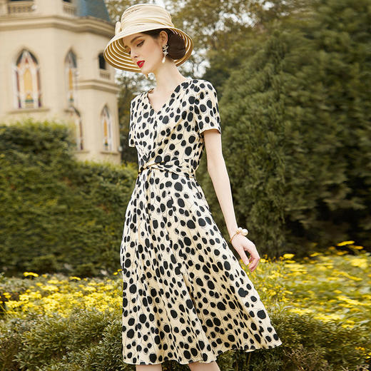 丁摩 纯棉连衣裙夏季V领显瘦洋气收腰中长款裙子短袖宽松Q122021 商品图1